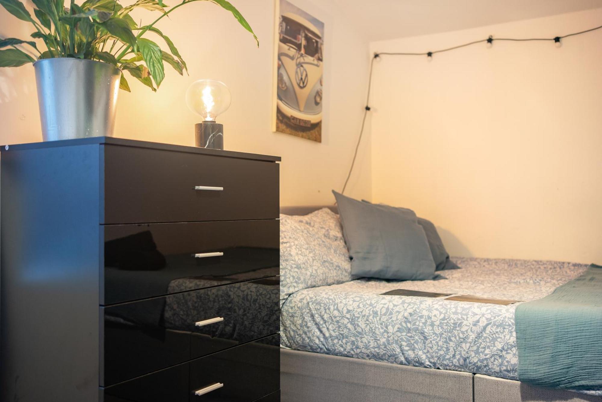 Cozy Rooms In Shared Accommodation Near Anfield Stadium With Parking And Wifi Liverpool Kültér fotó